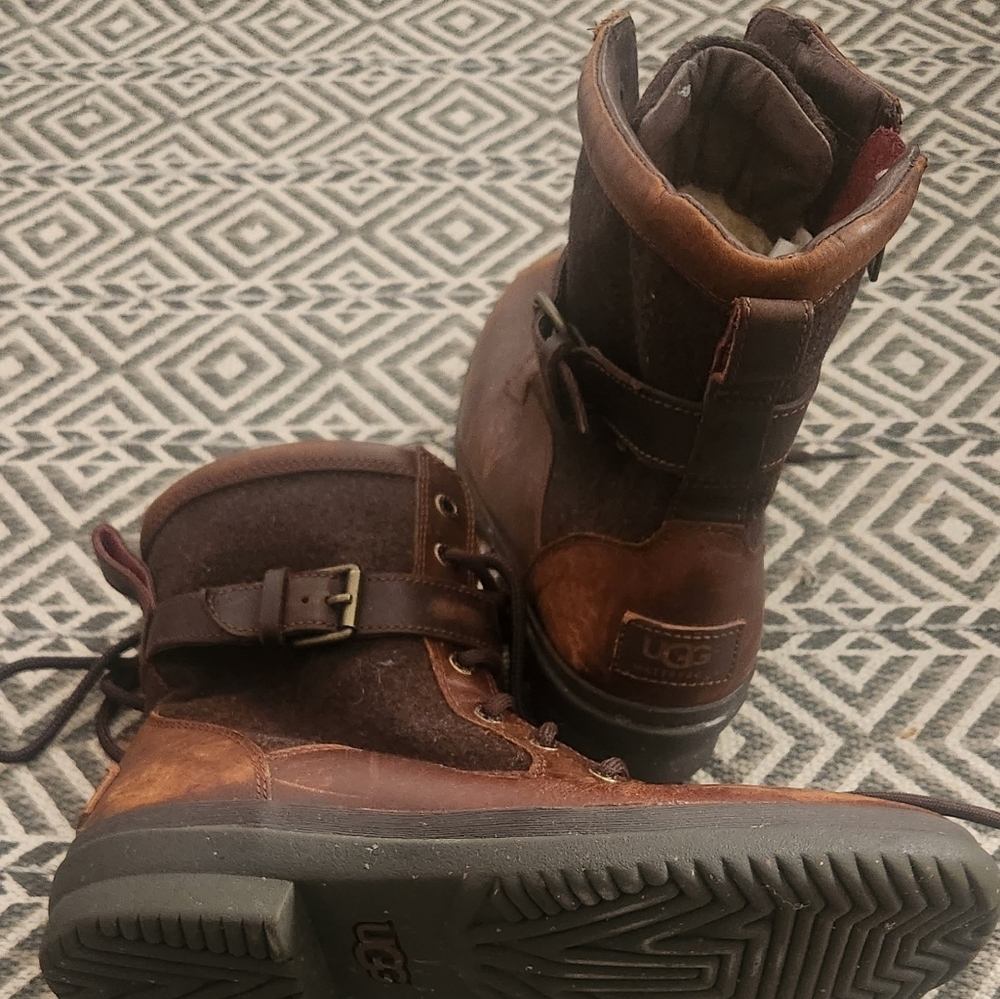UGG Kesey Booties
